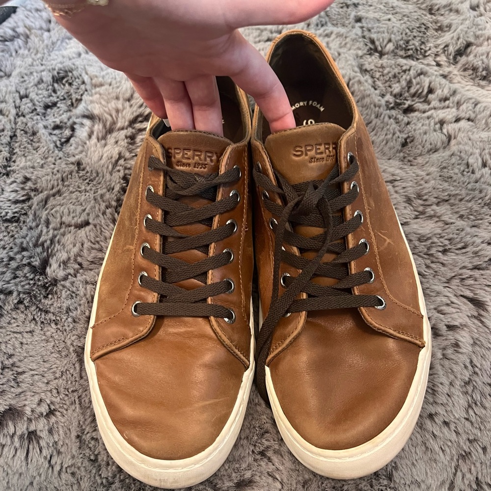 Men’s sperrys size 11